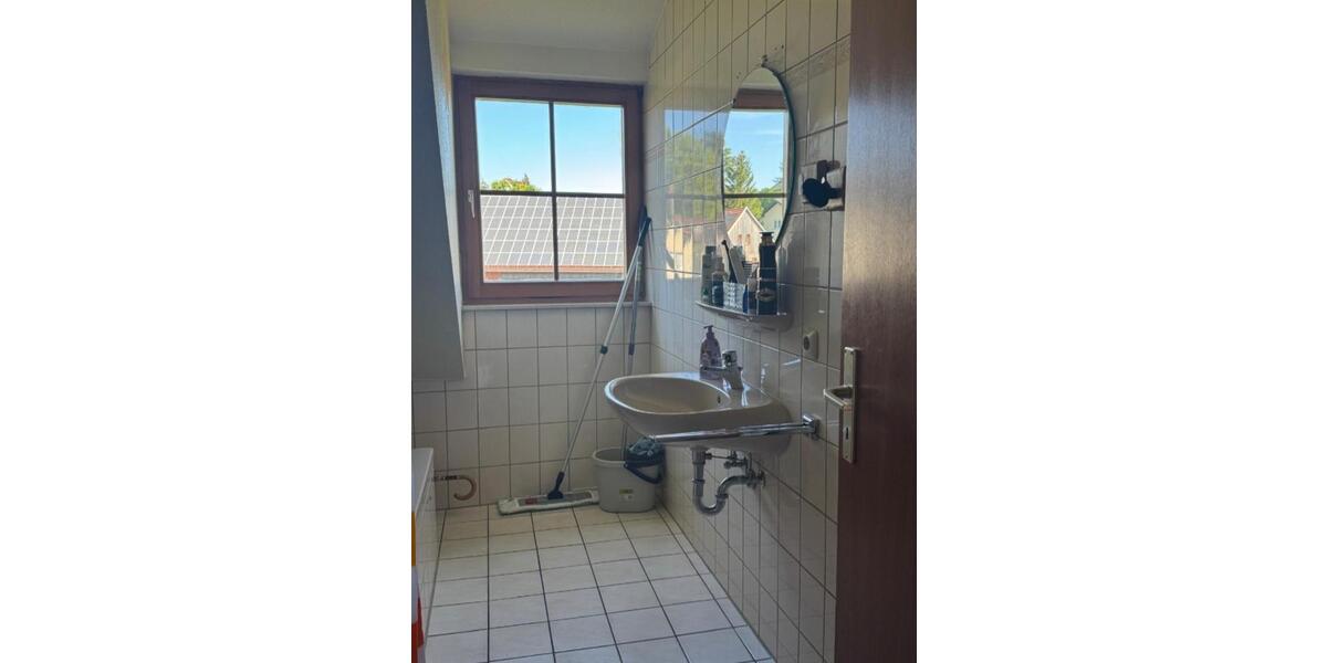 Dachgeschoßwohnung Künzell - 2 Zimmer, 50 m&sup2;, 500&euro; | Angebot:25395350