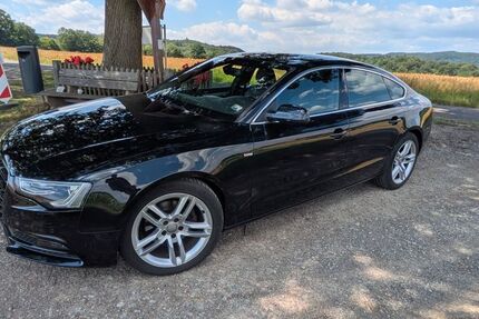 Audi A5 157.800 km 12.800 &euro; Hosenfeld 36154