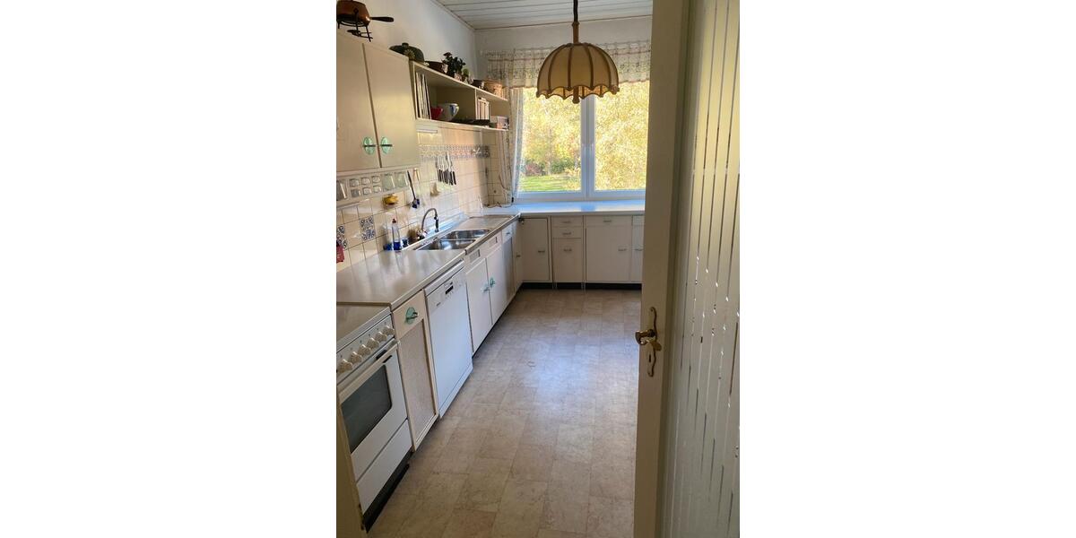 Einfamilienhaus Bad Brückenau - 9 Zimmer, 360 m&sup2;, 549.000&euro; | Angebot:26337230