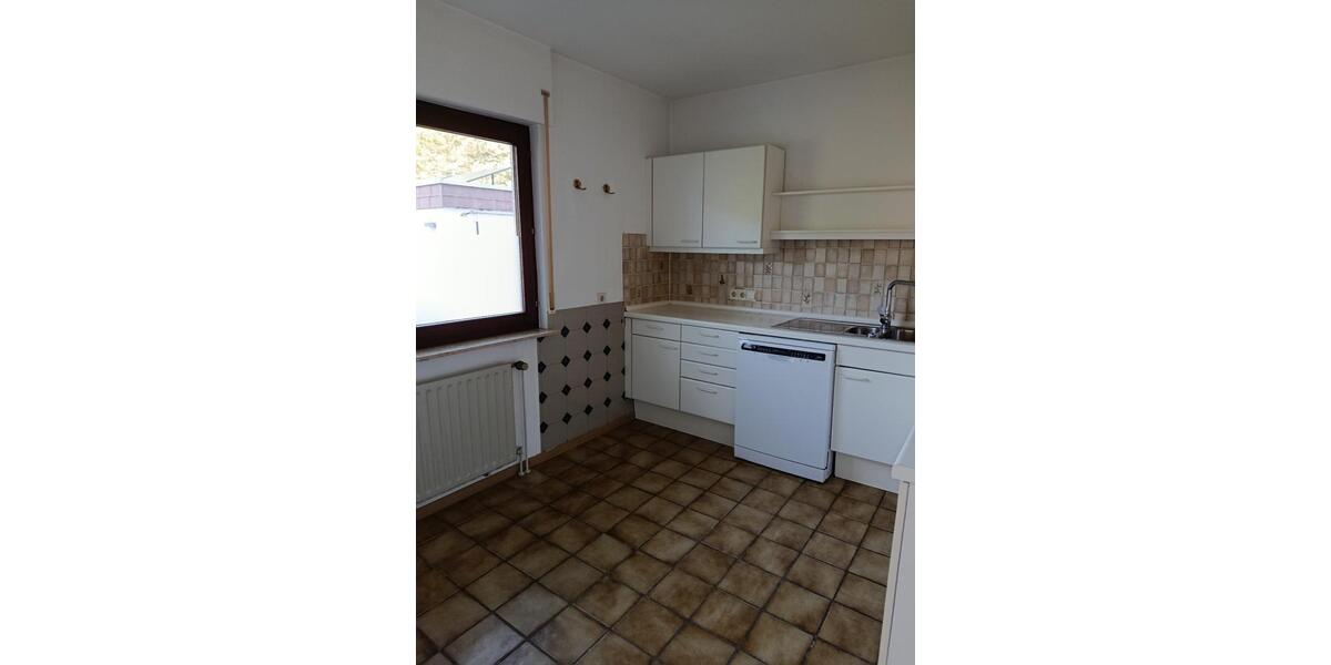 Einfamilienhaus Grebenhain - 11 Zimmer, 263 m&sup2;, 399.000&euro; | Angebot:26857851