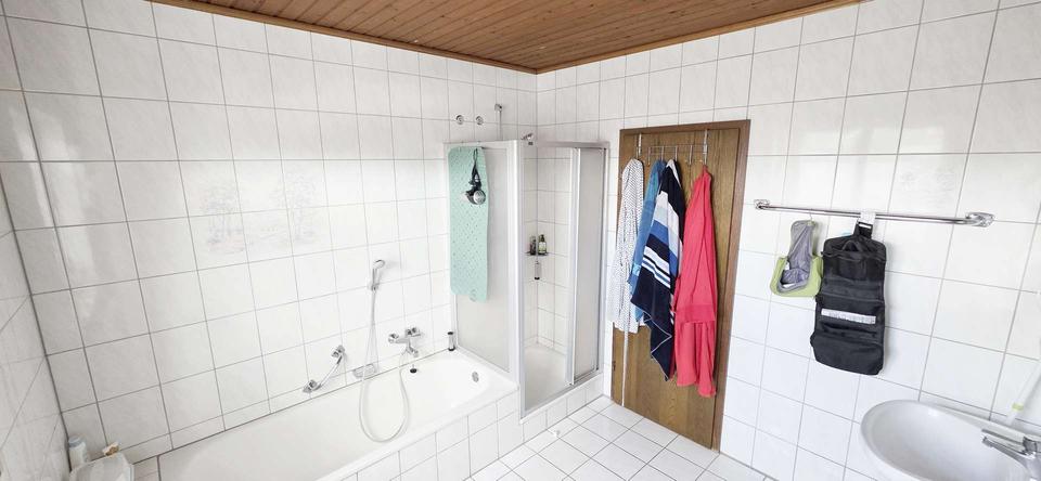 Dachgeschoßwohnung Freiensteinau - 4 Zimmer, 103 m&sup2;, 640&euro; | Angebot:26004731