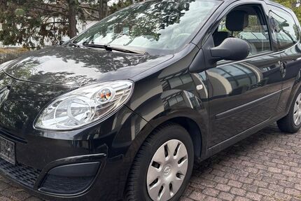 Renault Twingo 138.001 km 2.450 &euro; Künzell - Fulda 36093