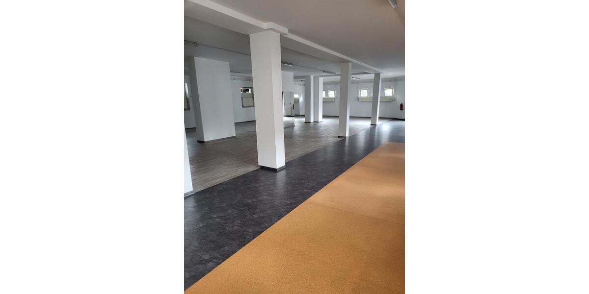 Gewerbeobjekt Lauterbach (Hessen) - 2.500&euro; | Angebot:26294924