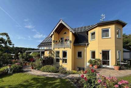 Haus Künzell-Engelhelms Engelhelms - 8.5 Zimmer, 322 m&sup2;, 995.000&euro; | Angebot:24700611