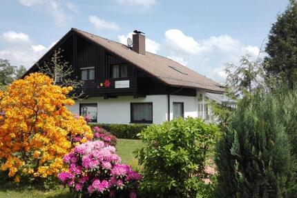 Haus Grebenhain - 11 Zimmer, 263 m&sup2;, 399.000&euro; | Angebot:26857851