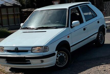 Skoda Felicia 79.890 km 1.790 &euro; Schlitz 36110
