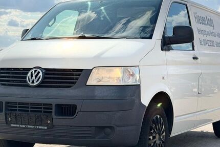 VW T5 Transporter 289.000 km 2.880 &euro; Eichenzell 36124