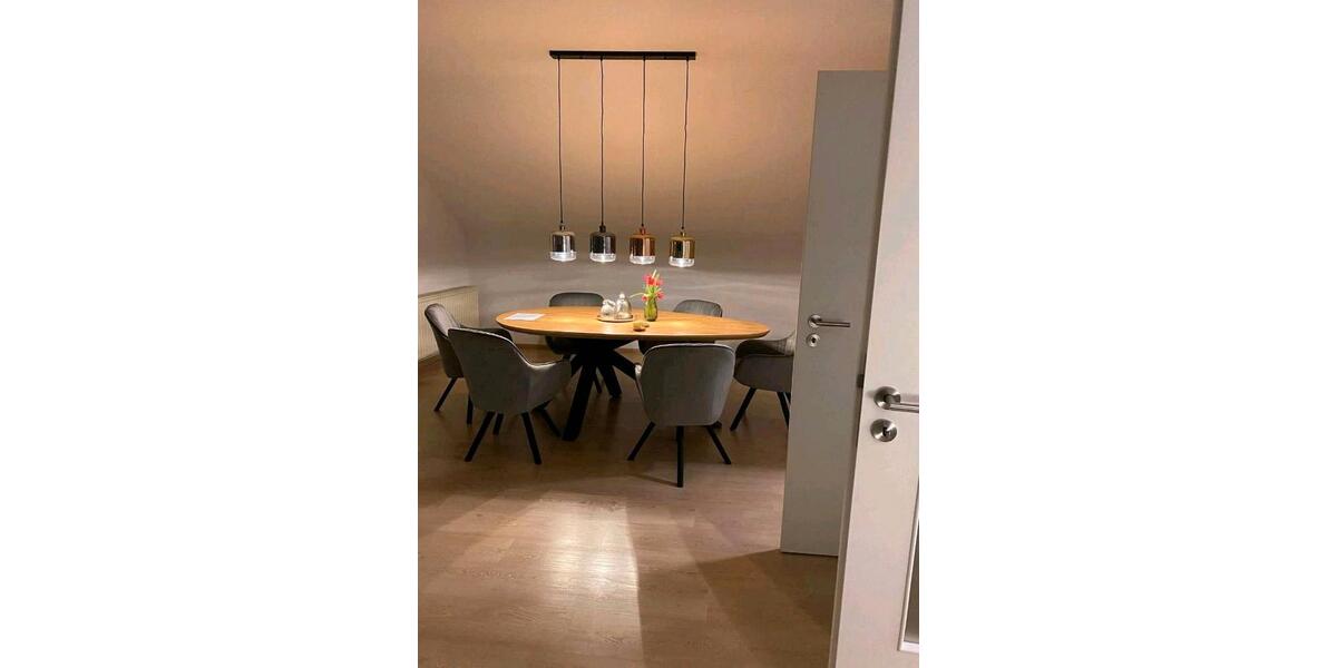 Dachgeschoßwohnung Eiterfeld - 3 Zimmer, 83 m&sup2;, 530&euro; | Angebot:25933526