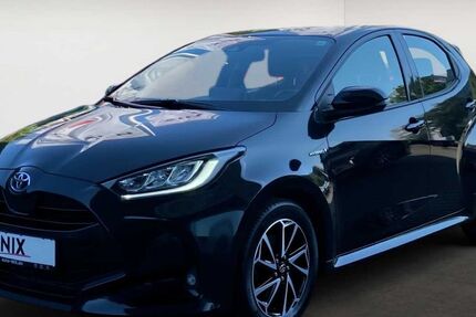 Toyota Yaris 80.450 km 17.990 &euro; Petersberg 36100