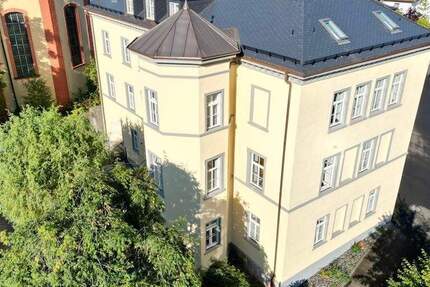 Wohnung Bad Brückenau - 3 Zimmer, 107 m&sup2;, 800&euro; | Angebot:25863544