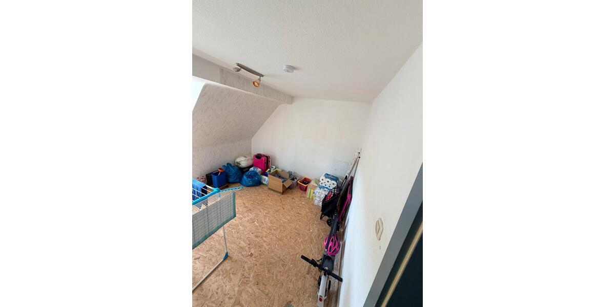 Etagenwohnung Wildflecken - 4 Zimmer, 75 m&sup2;, 695&euro; | Angebot:26348813