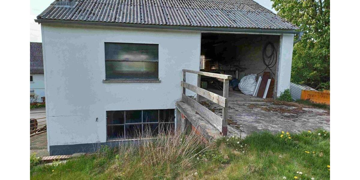 Bauernhaus, Landhaus Grebenhain Nösberts-Weidmoos - 8 Zimmer, 246 m&sup2;, 199.000&euro; | Angebot:26673620