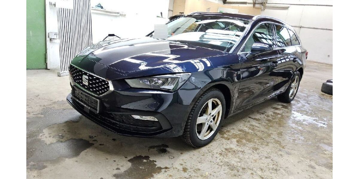 Seat Leon 119.705 km 17.900 &euro; Gersfeld 36129