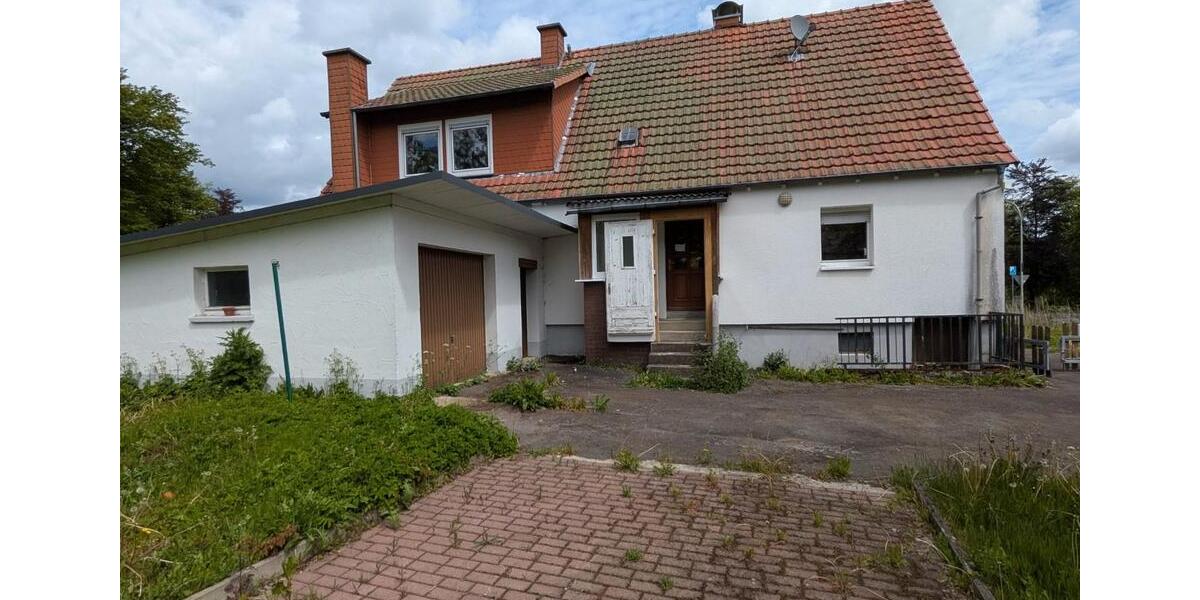 Einfamilienhaus Grebenhain - 8 Zimmer, 155 m&sup2;, 169.000&euro; | Angebot:26646083