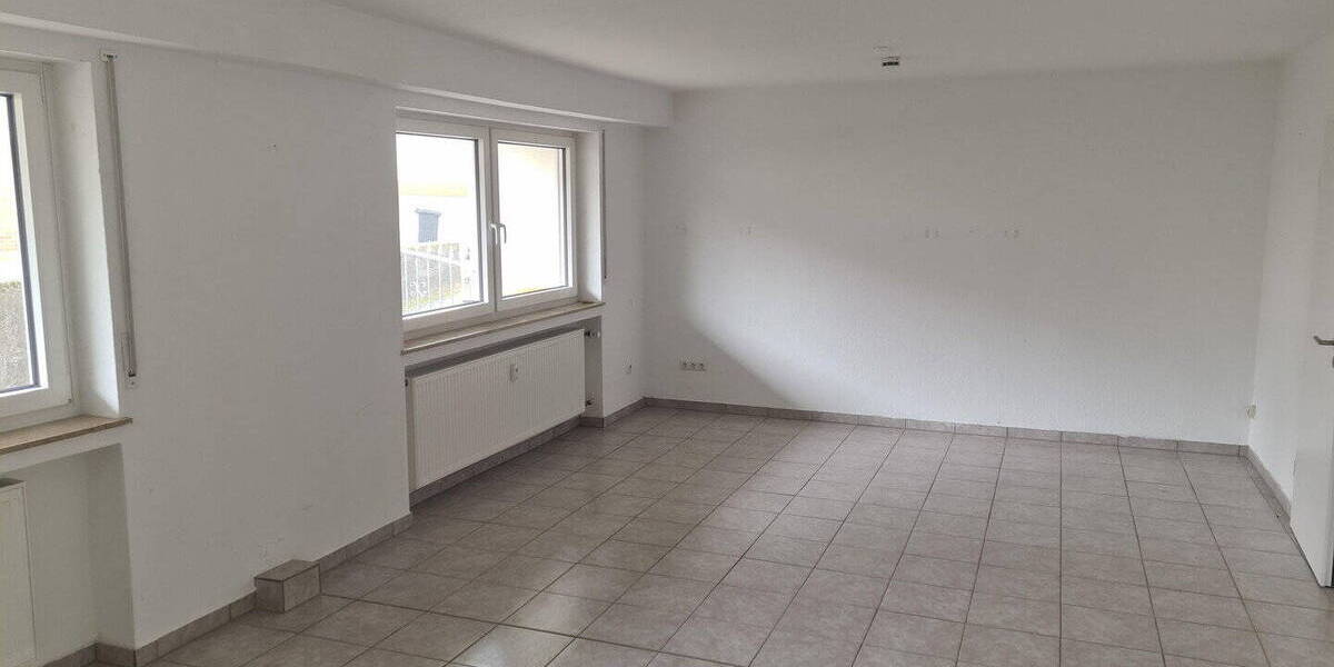 Etagenwohnung Sinntal Weiperz - 3 Zimmer, 110 m&sup2;, 650&euro; | Angebot:26185629