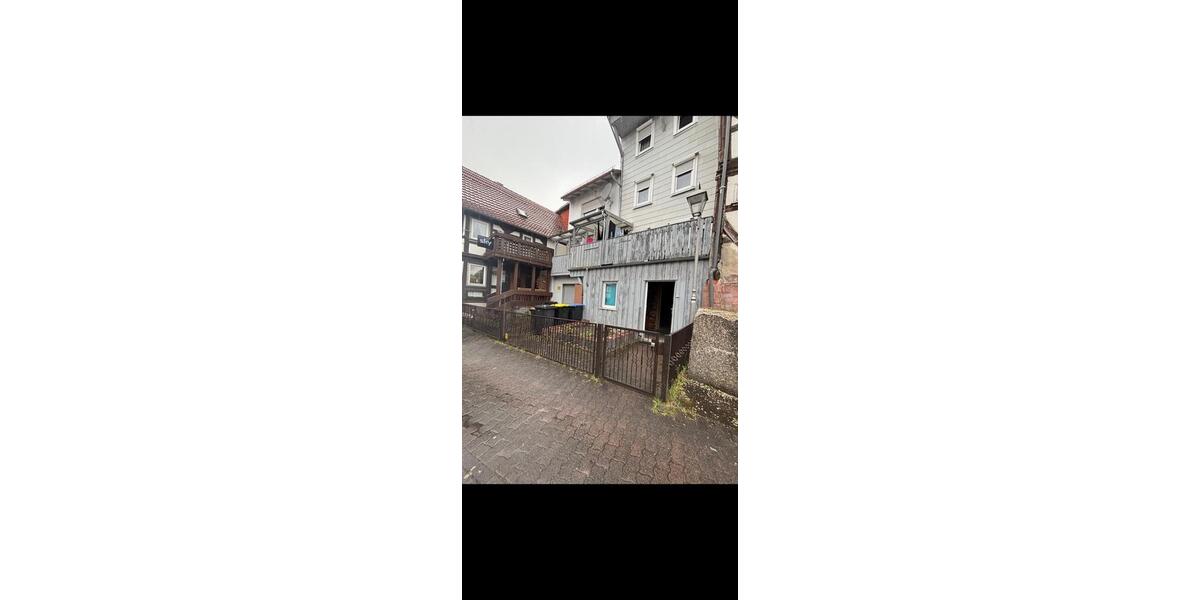 Etagenwohnung Schlitz - 7.5 Zimmer, 138 m&sup2;, 900&euro; | Angebot:26636093