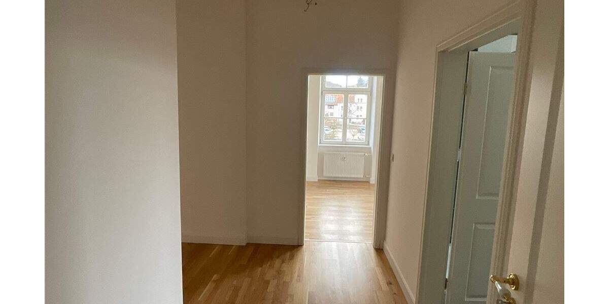Etagenwohnung Bad Brückenau - 3 Zimmer, 107 m&sup2;, 800&euro; | Angebot:25863544