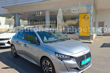Peugeot 208 32.160 km 17.480 &euro; Lauterbach 36341