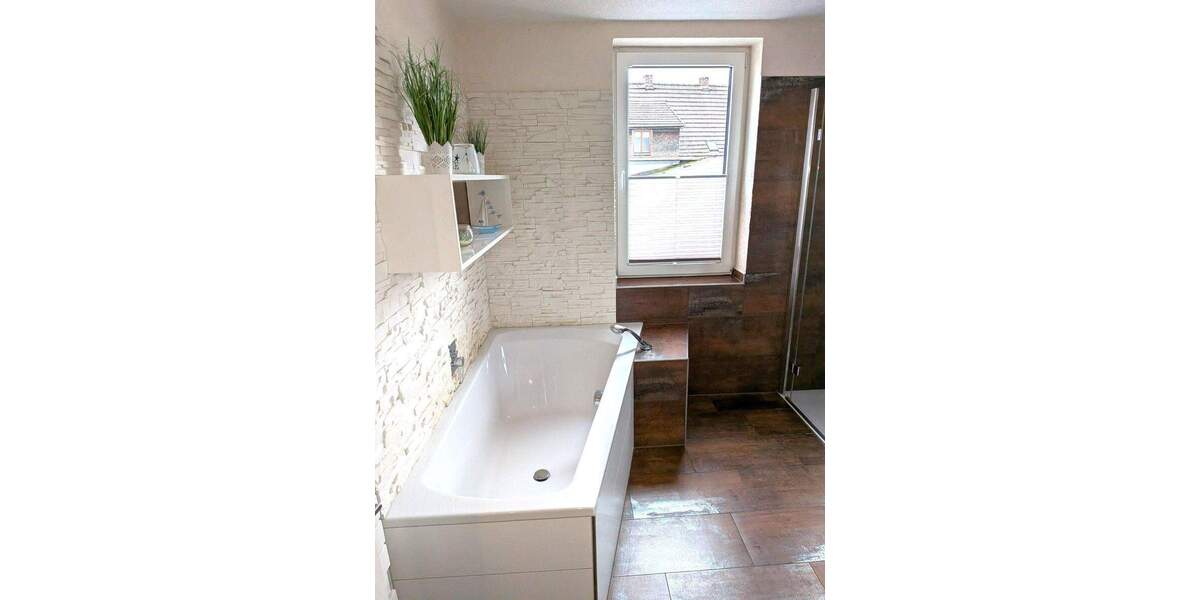 Mehrfamilienhaus, Wohnhaus Tann Lahrbach - 1 Zimmer, 295 m&sup2;, 520.000&euro; | Angebot:25669183