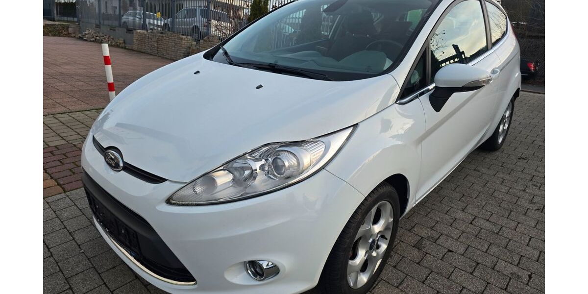 Ford Fiesta 62.400 km 4.999 &euro; Fulda 36041