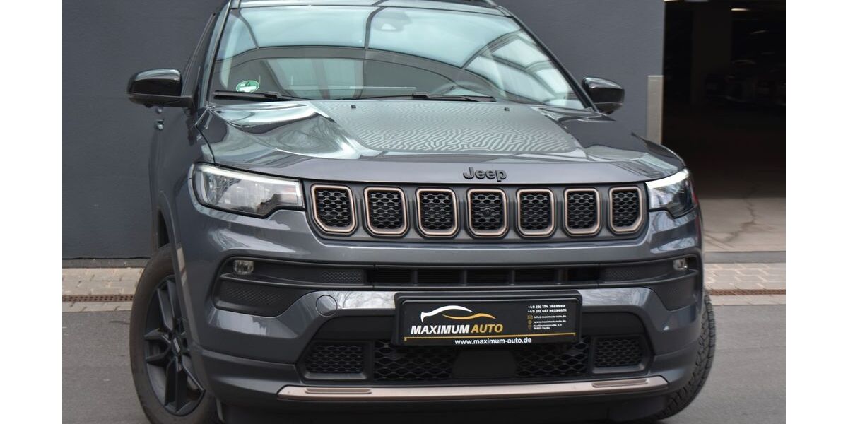 Jeep Compass 29.987 km 26.980 &euro; Fulda 36037