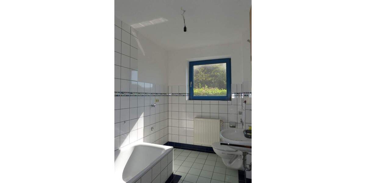 Etagenwohnung Niederaula Niederjossa - 3 Zimmer, 73 m&sup2;, 110.000&euro; | Angebot:26686393