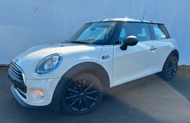 Mini One First 151.817 km 6.990 &euro; Fulda 36041