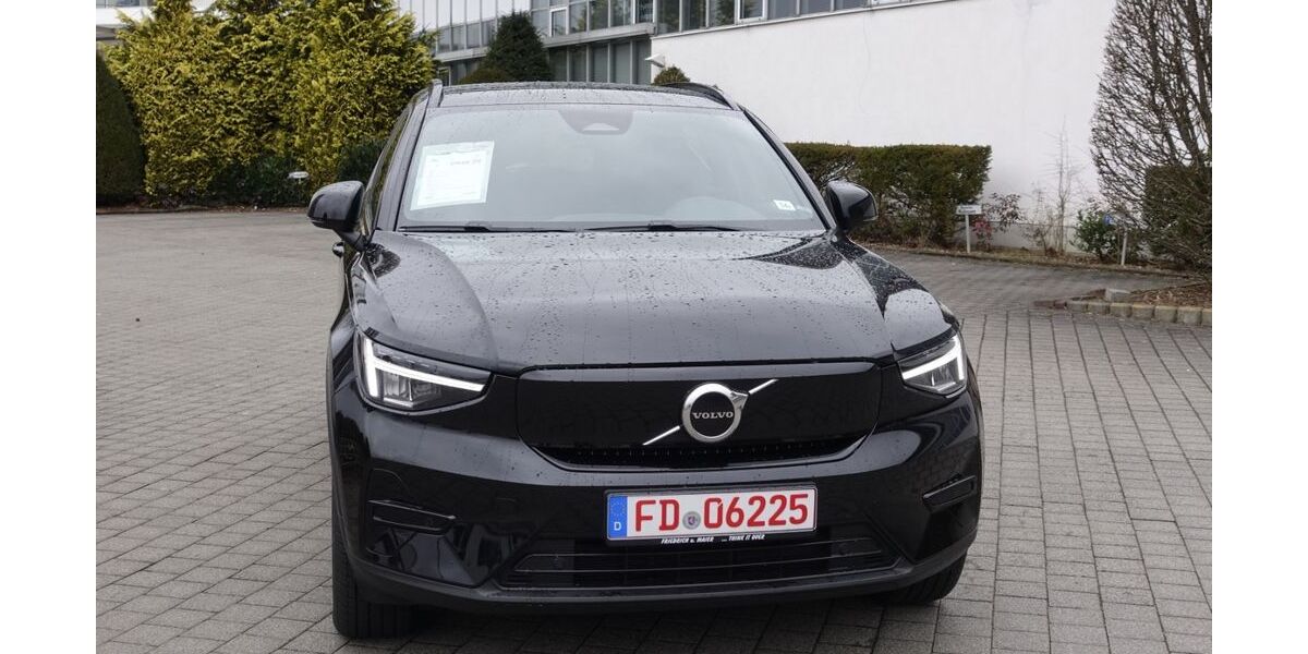 Volvo XC40 66.300 km 24.690 &euro; Fulda 36043