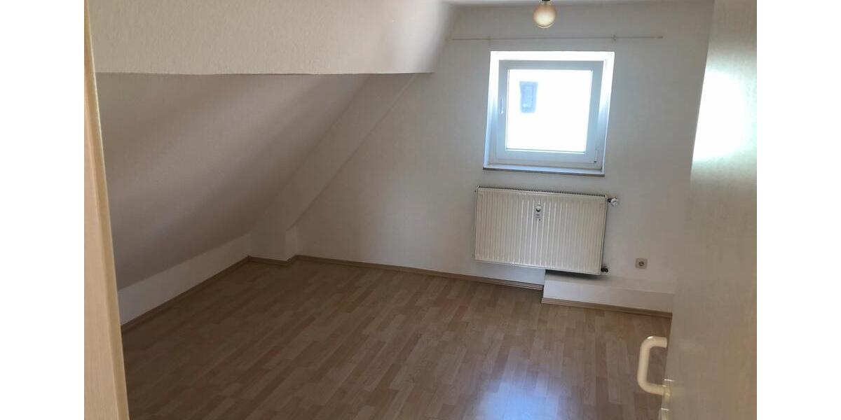 Dachgeschoßwohnung Schlitz - 2 Zimmer, 55 m&sup2;, 435&euro; | Angebot:26498692