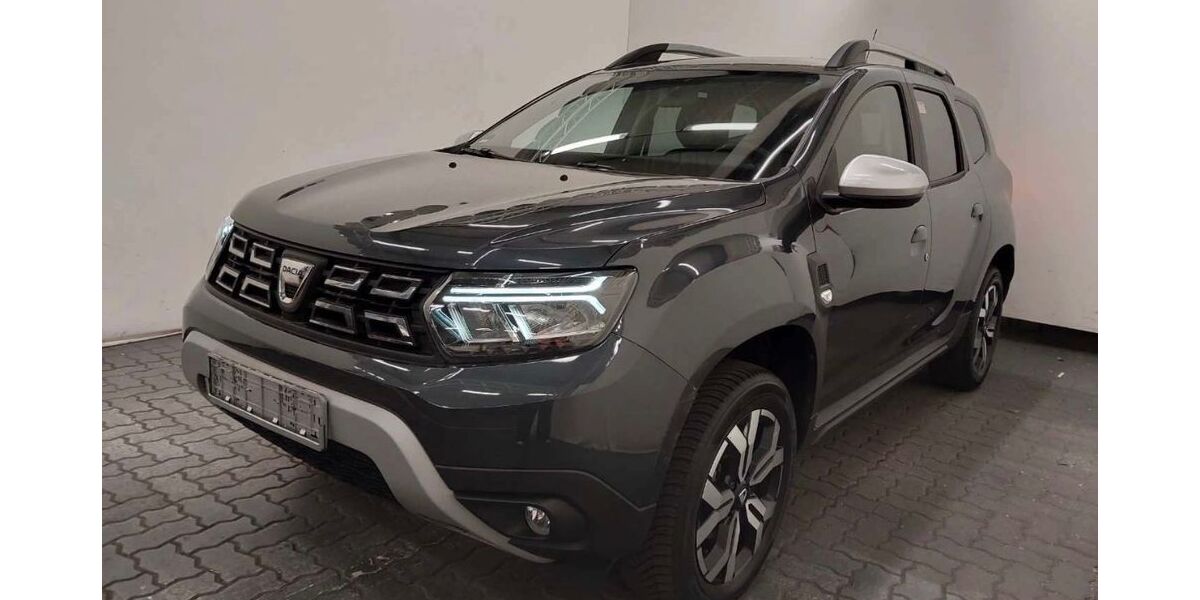 Dacia Duster 99.000 km 9.990 &euro; Bischofsheim in der Rhön 97653
