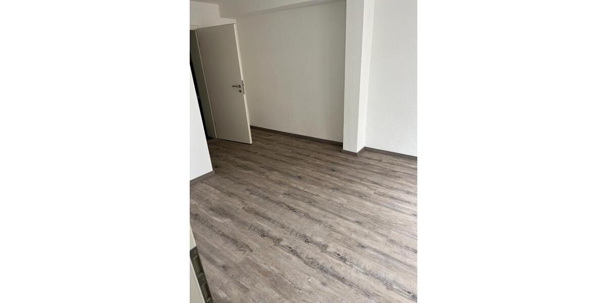 Etagenwohnung Schlitz - 3 Zimmer, 80 m&sup2;, 600&euro; | Angebot:26184478