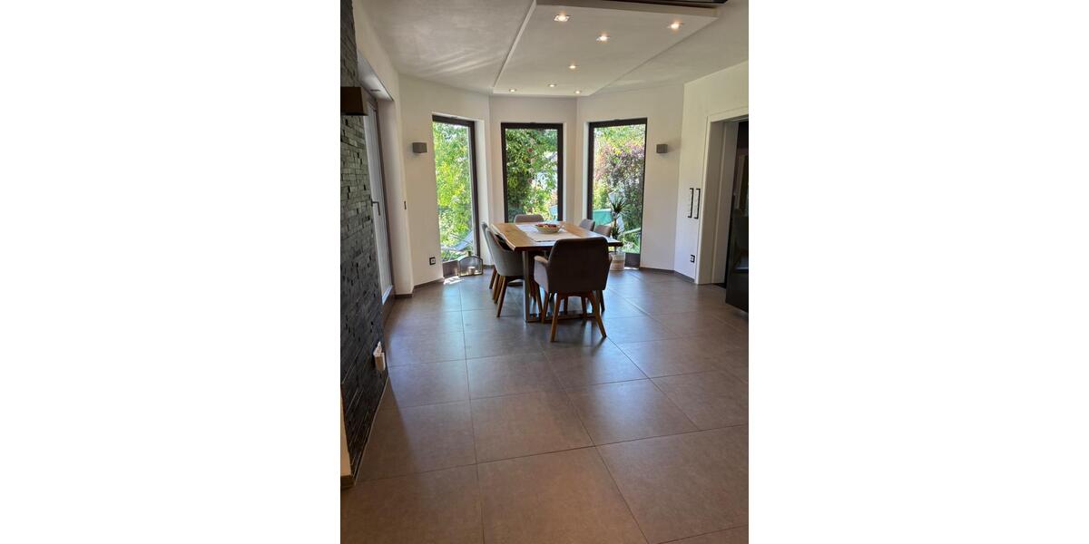 Einfamilienhaus Großenlüder - 7 Zimmer, 170 m&sup2;, 585.000&euro; | Angebot:26722564