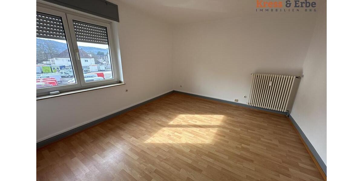 Etagenwohnung Schlüchtern - 4 Zimmer, 100 m&sup2;, 850&euro; | Angebot:25869046