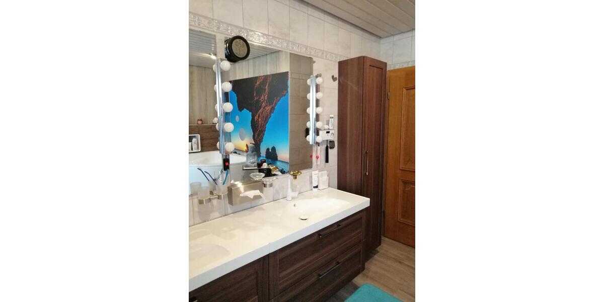 Einfamilienhaus Tann (Rhön) - 10 Zimmer, 263 m&sup2;, 359.000&euro; | Angebot:23226409