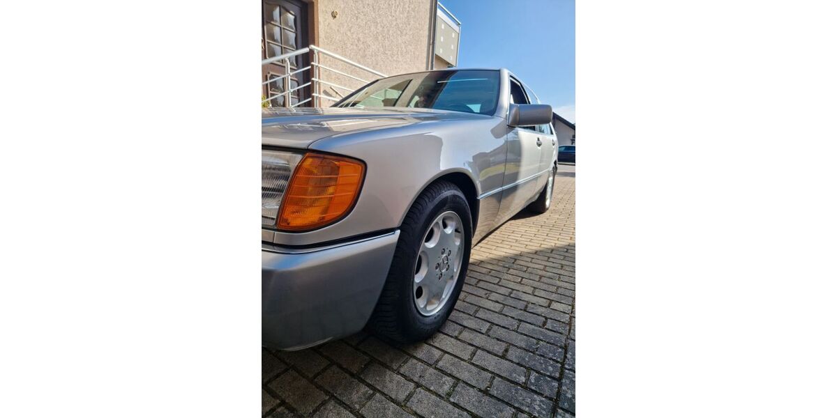 Mercedes-Benz S 320 235.000 km 11.000 &euro; Künzell 36093