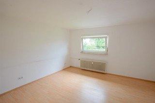 Dachgeschoßwohnung Schlüchtern - 2 Zimmer, 74 m&sup2;, 550&euro; | Angebot:25919007