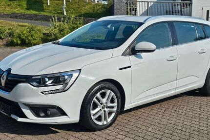 Renault Megane 152.200 km 9.290 &euro; Fulda 36043