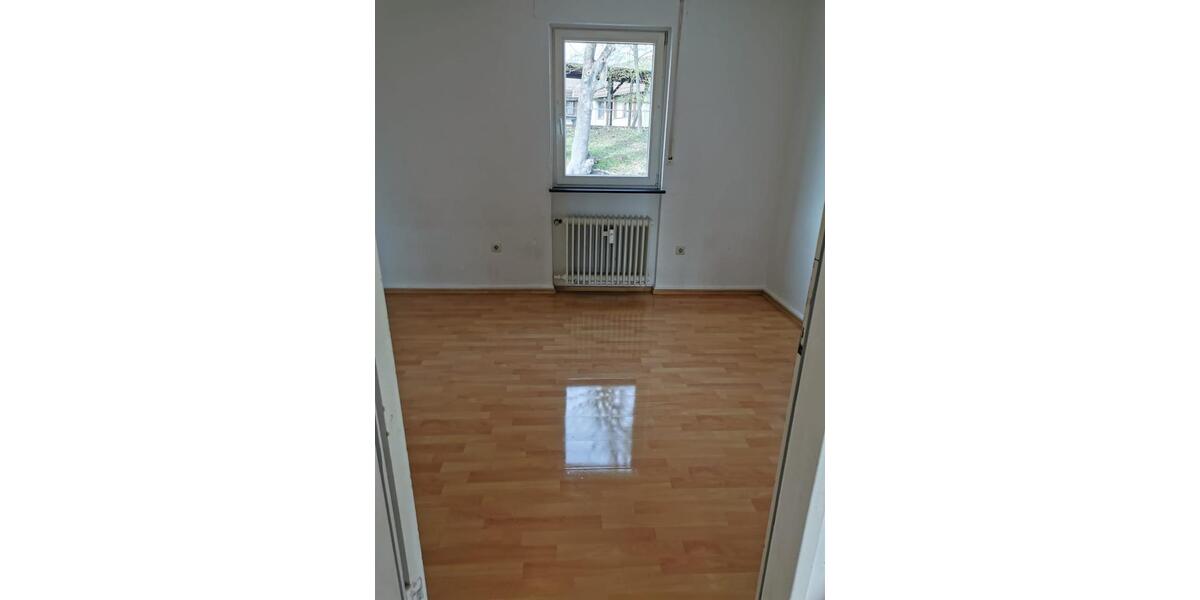 Etagenwohnung Herbstein - 3 Zimmer, 85 m&sup2;, 720&euro; | Angebot:25297861