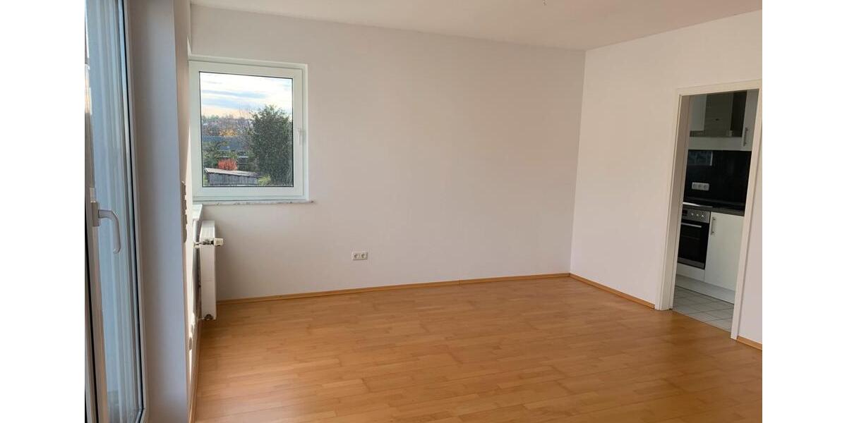 Etagenwohnung Hünfeld - 2 Zimmer, 60 m&sup2;, 895&euro; | Angebot:26024516