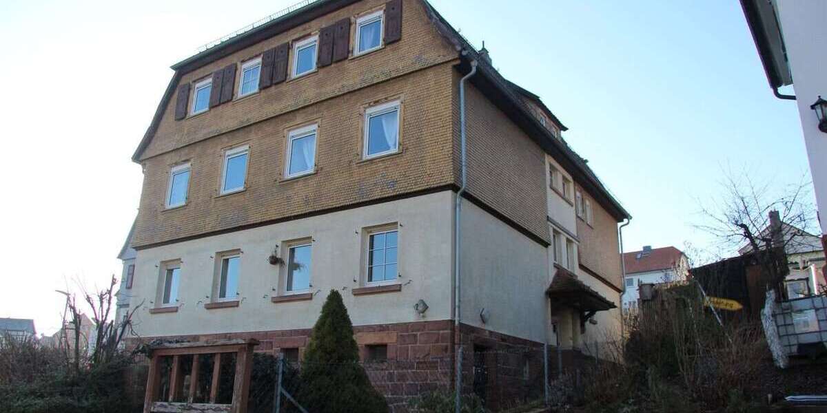 Einfamilienhaus Schlitz - 12 Zimmer, 325 m&sup2;, 350.000&euro; | Angebot:24713253