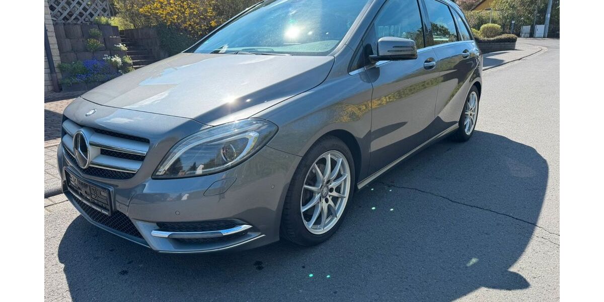 Mercedes-Benz B 200 181.787 km 7.600 &euro; Schlüchtern 36381