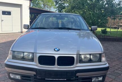 BMW 316 220.000 km 1.400 &euro; Flieden 36103