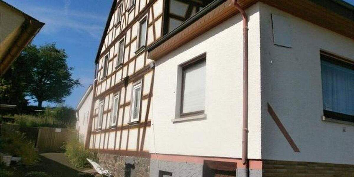 Doppelhaushälfte Herbstein Schlechtenwegen - 1 Zimmer, 300 m&sup2;, 259.000&euro; | Angebot:25751717