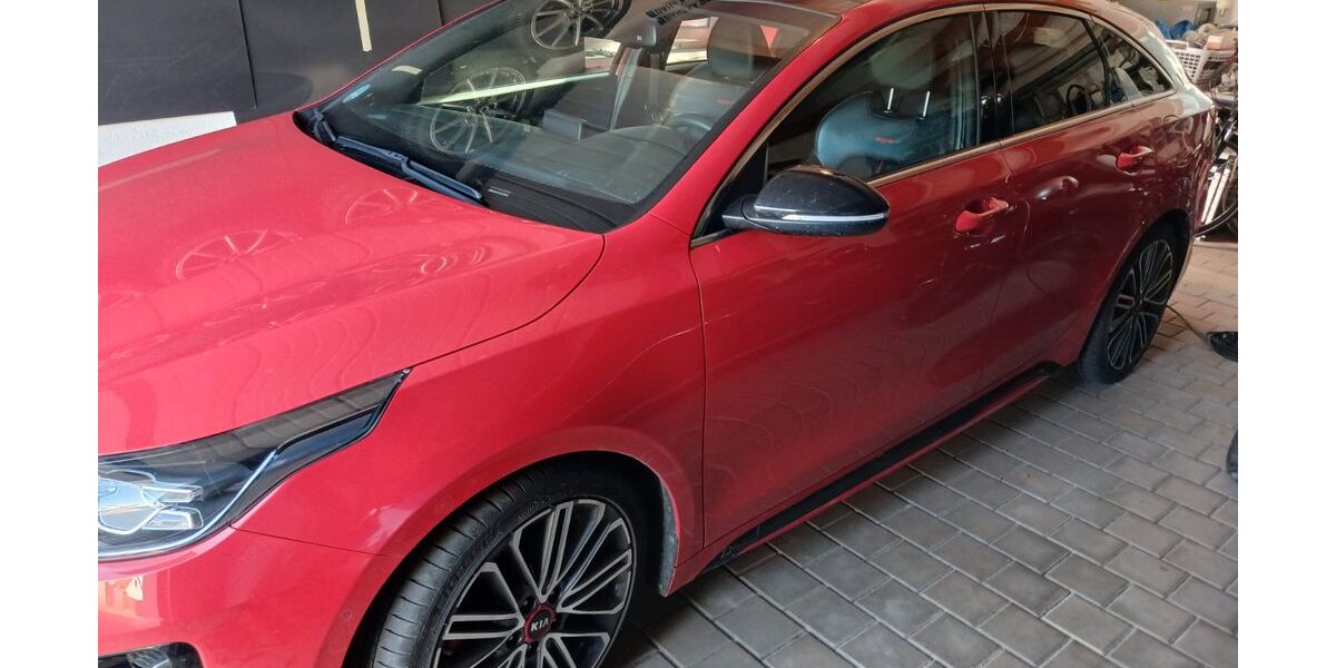 Kia pro ceed / ProCeed 60.250 km 19.000 &euro; Eiterfeld 36132