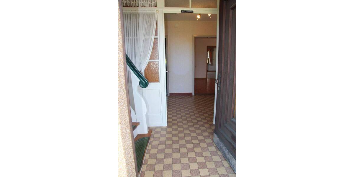 Mehrfamilienhaus, Wohnhaus Herbstein Altenschlirf - 7 Zimmer, 153 m&sup2;, 185.000&euro; | Angebot:26751885