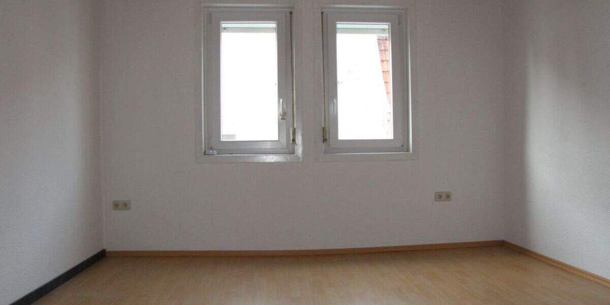 Mehrfamilienhaus, Wohnhaus Schlitz - 6 Zimmer, 115 m&sup2;, 125.000&euro; | Angebot:25731329