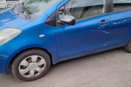 Toyota Yaris 238.106 km 1.300 &euro; Neuhof/Dorfborn 36119