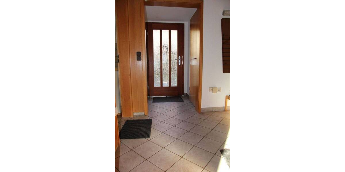 Mehrfamilienhaus, Wohnhaus Herbstein Rixfeld - 8 Zimmer, 190 m&sup2;, 169.000&euro; | Angebot:25746666