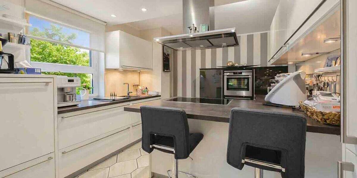 Einfamilienhaus Hosenfeld - 7 Zimmer, 241 m&sup2;, 569.000&euro; | Angebot:26161897