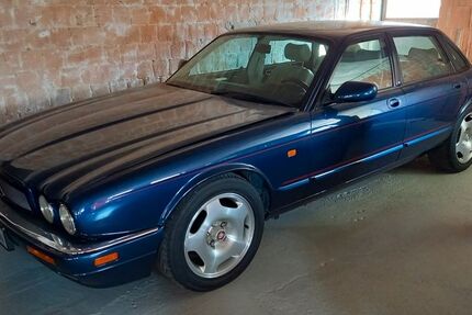 Jaguar XJR 85.000 km 22.990 &euro; Fulda 36037